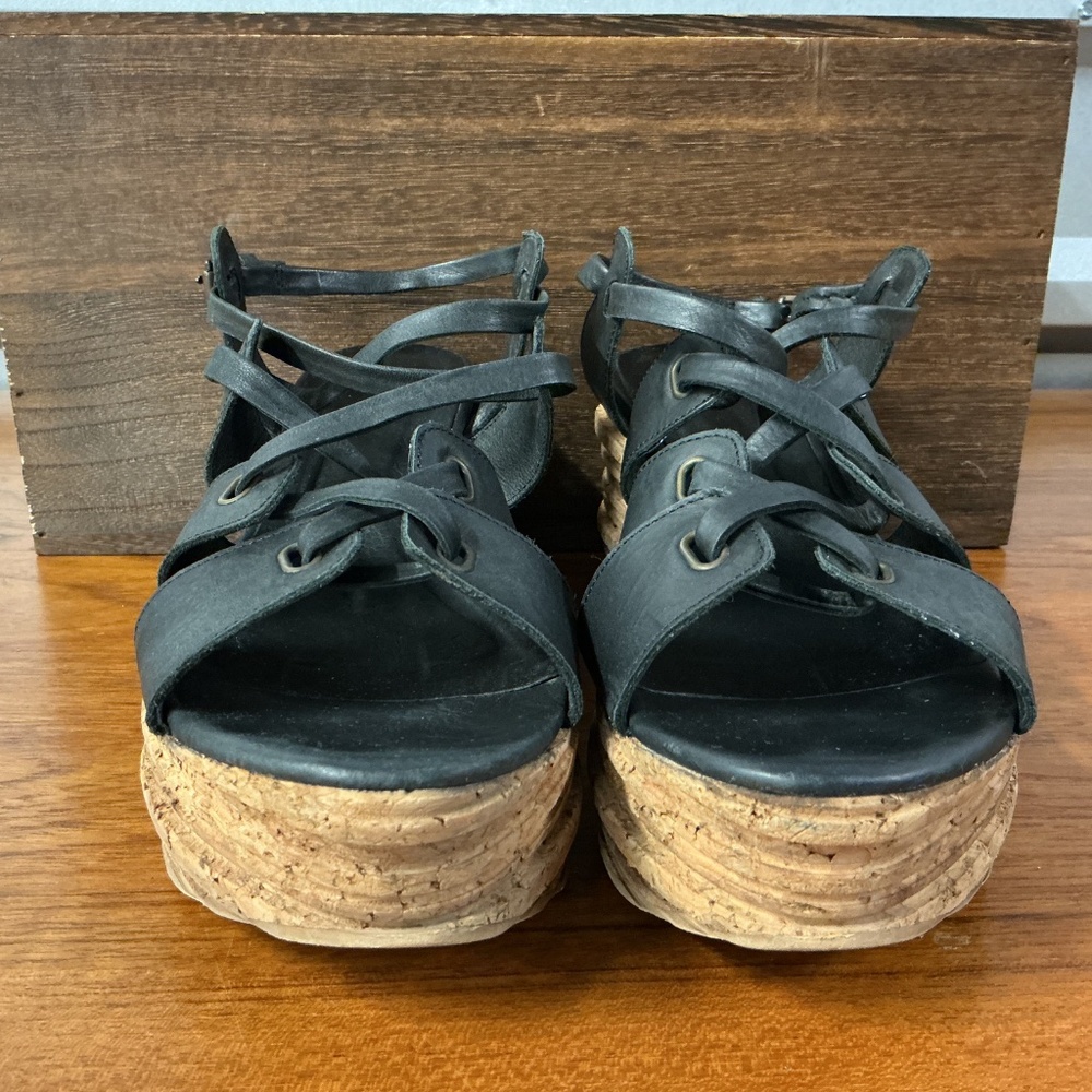 Kelsi Dagger Black Leather Fisherman Gladiator Cork Sandal Size 38EU 7.5US